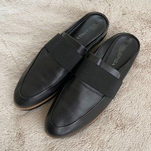 Via Spiga Black Leather Mules